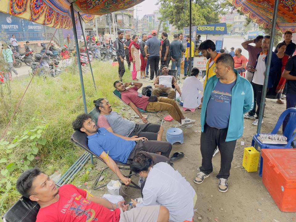 Service Project 6: Joint Club Blood Donation Camp